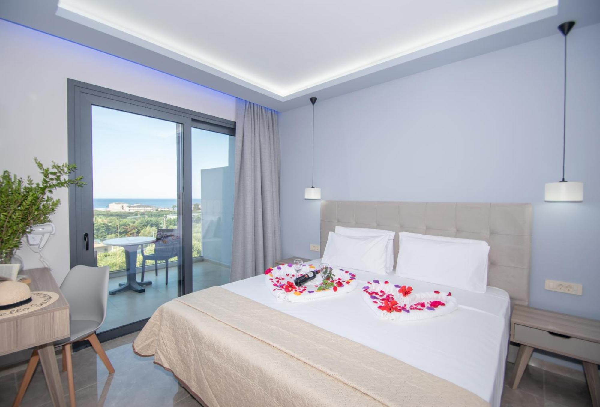 Christina Apartments Tsiliví Eksteriør bilde