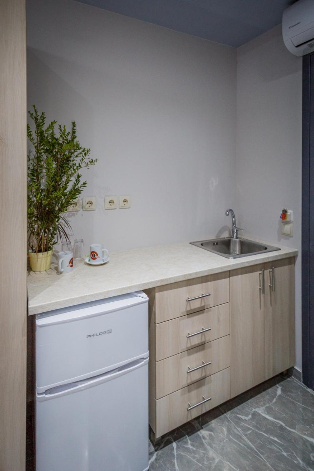 Christina Apartments Tsiliví Eksteriør bilde